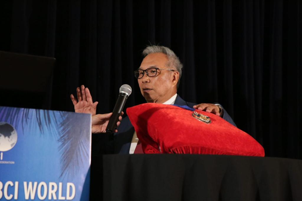Bpk. Budiarsa Sastrawinata Resmi Dilantik Menjadi FIABCI World President 2023-2024
